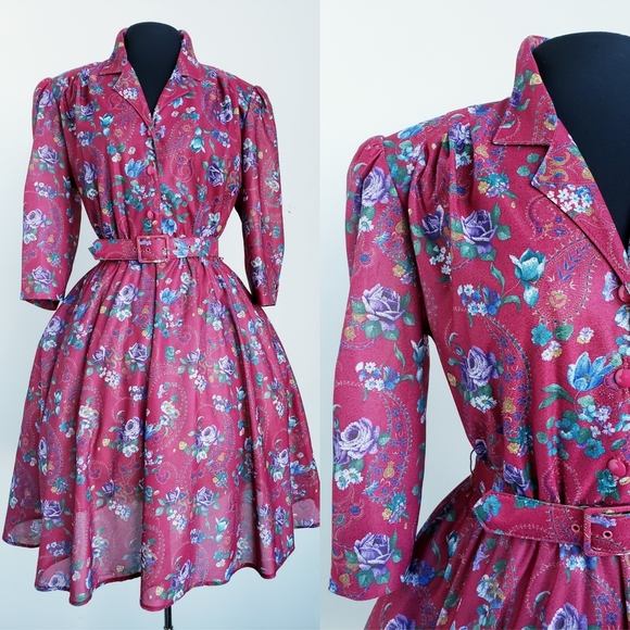 Vintage Dresses & Skirts - Vintage floral stretch rockabilly dress with belt